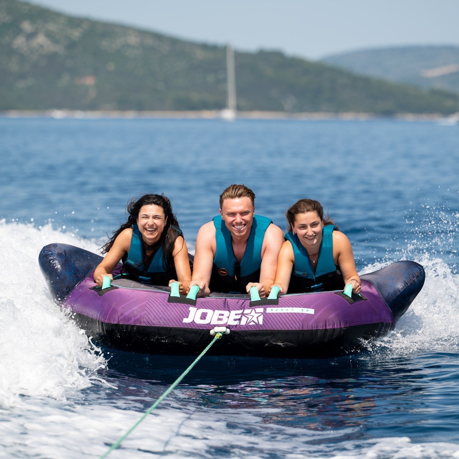 How Many People Does Your Towable Tube Need to Fit? A Sizing Guide