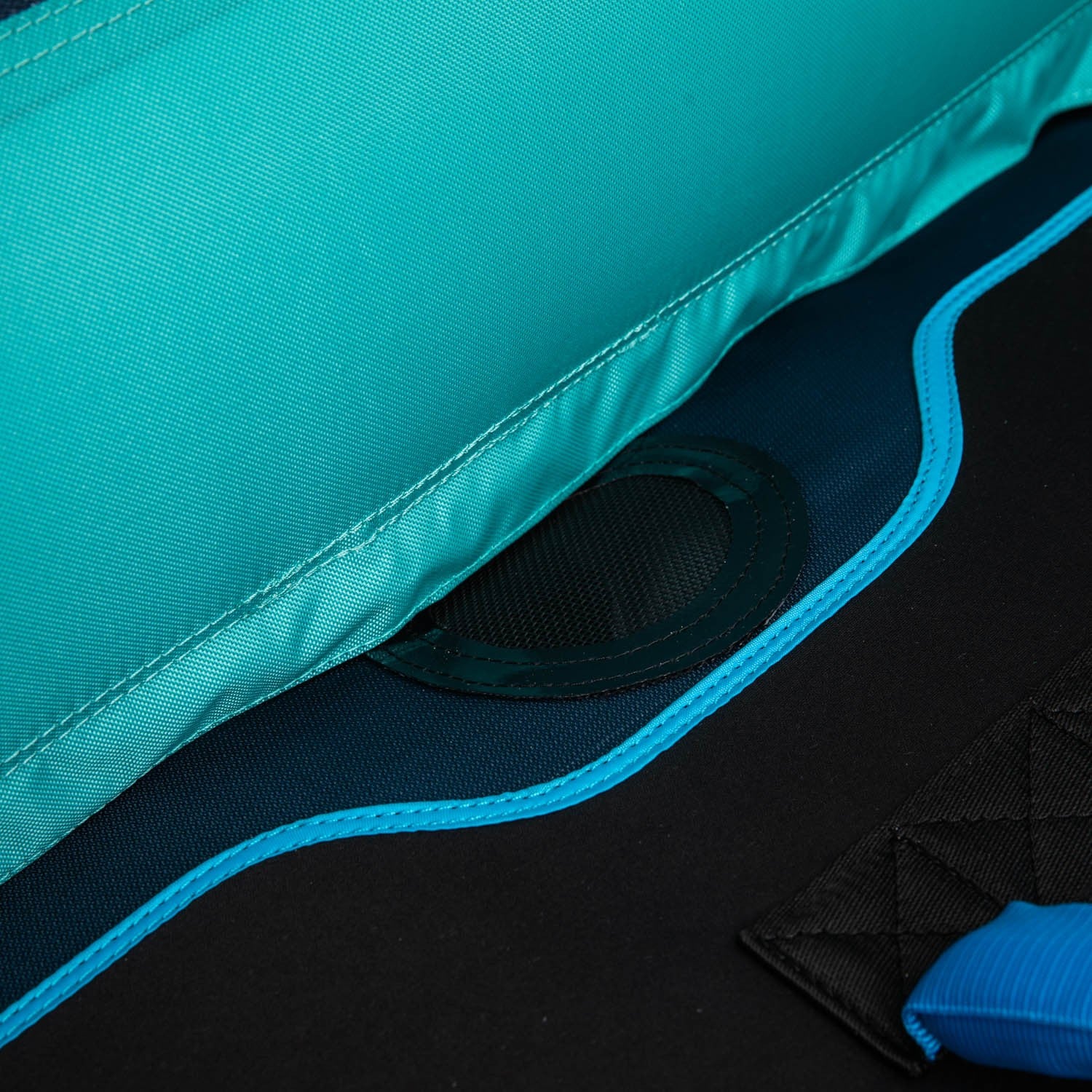 Jobe Proton Towable Tube 3P - Jobe Sports Australia